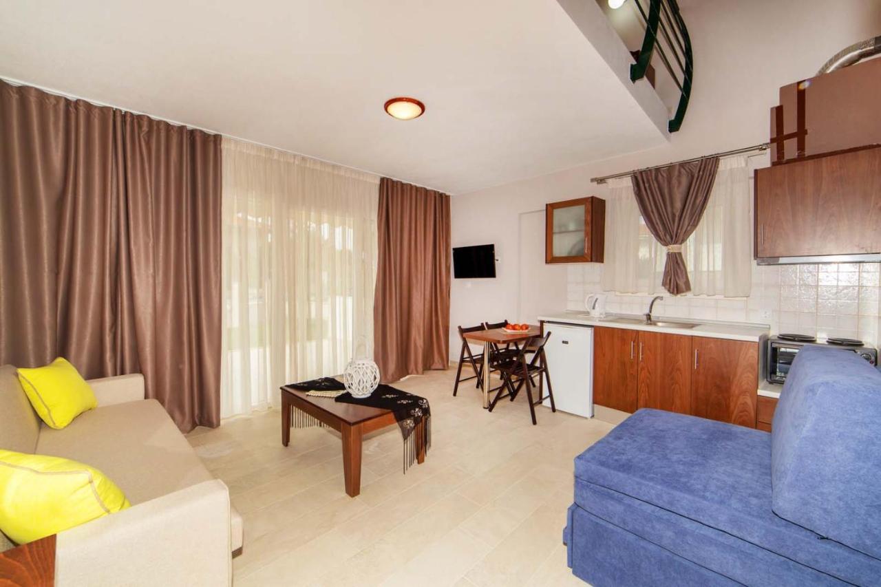 Erosaria Suites Nikiti (Sithonia) Exterior photo